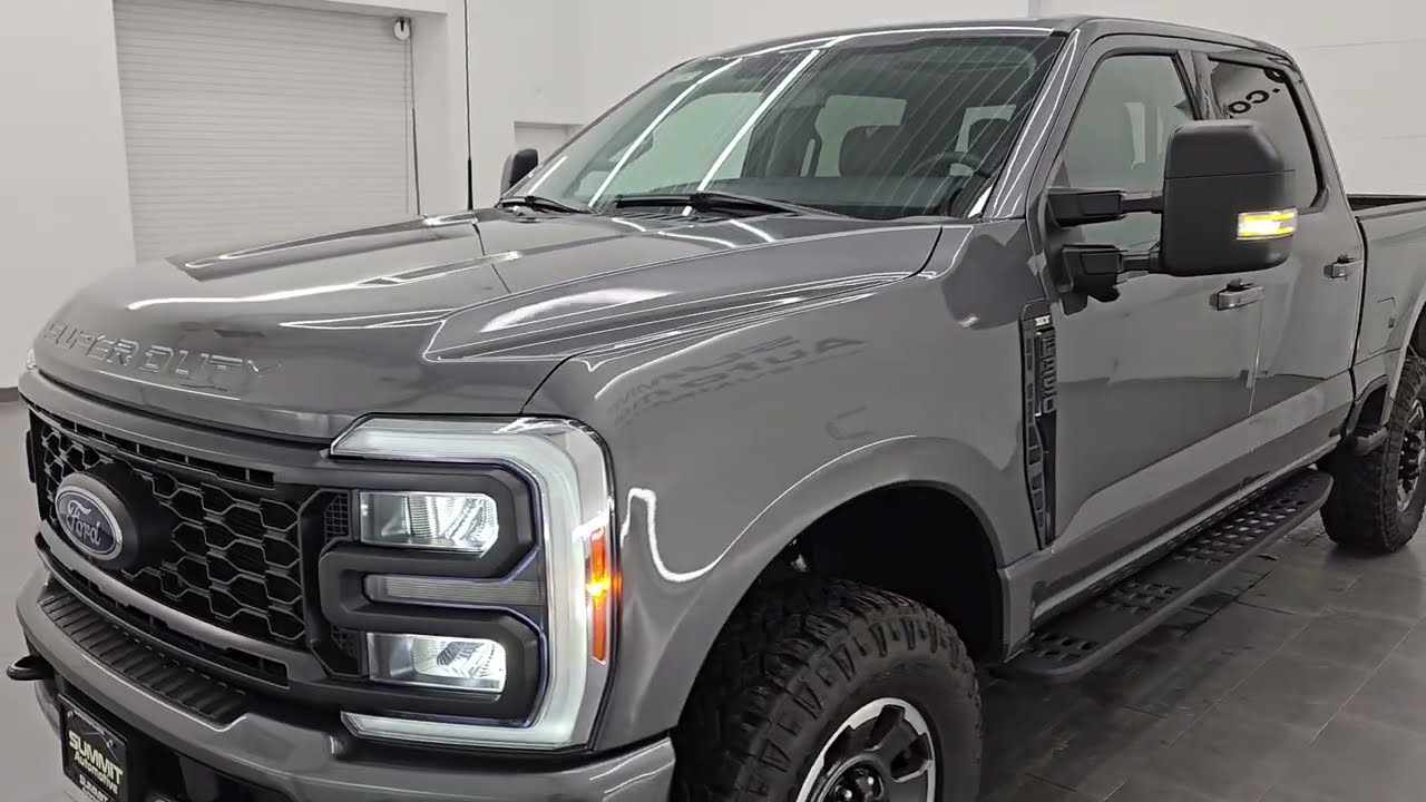 2023 FORD F350 XLT PREMIUM TREMOR 7.3L V8 GASSER CARBONIZED GRAY 4K WALKAROUND 16051Z