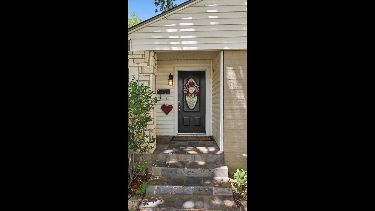 New Dallas Home Listing - Move-in Ready