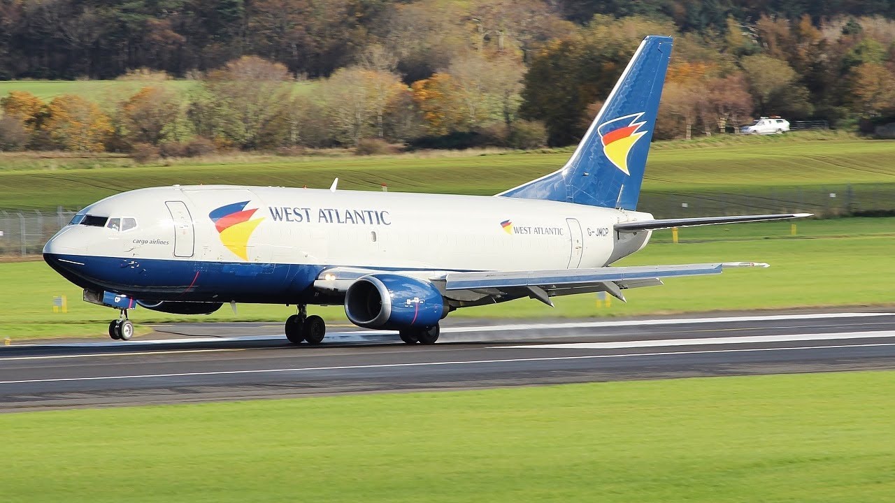 West Atlantic Boeing 737-300F Circuit Training at Prestwick Airport October 2018
