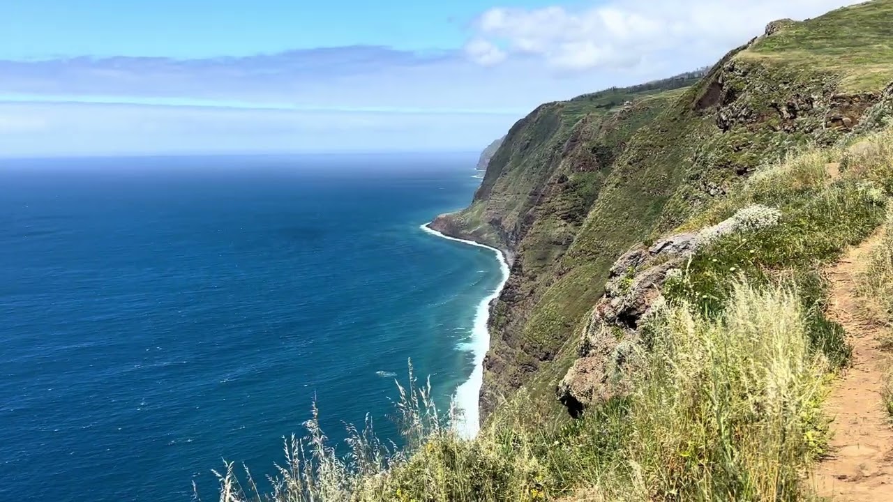 🌊 Madeira Island Coastline | Dramatic Cliffs & Endless Atlantic Ocean on a Sunny Day