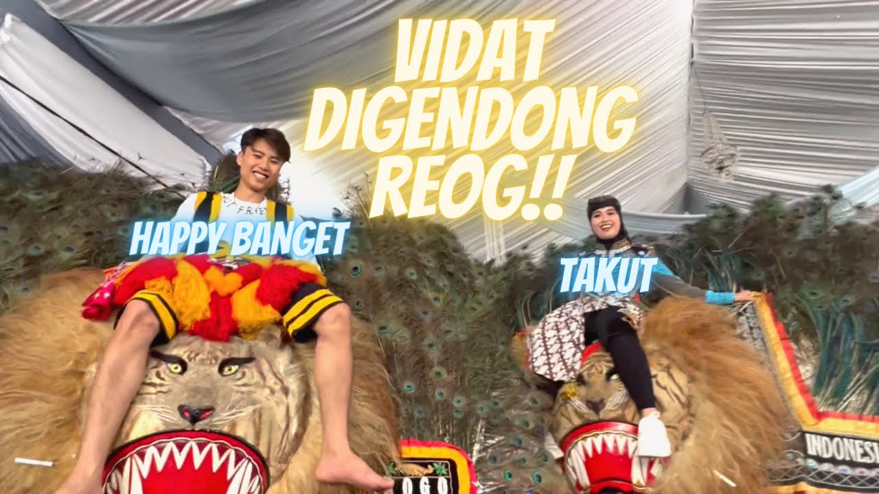 NAIK DI ATAS KEPALA HARIMAU REOG || Vidhia and Đạt Villa Wedding in Indonesia