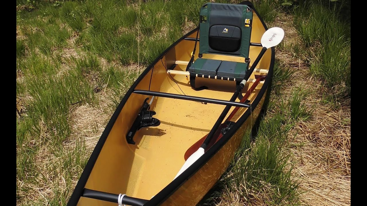 Testing my new solo canoe from We no nah:  