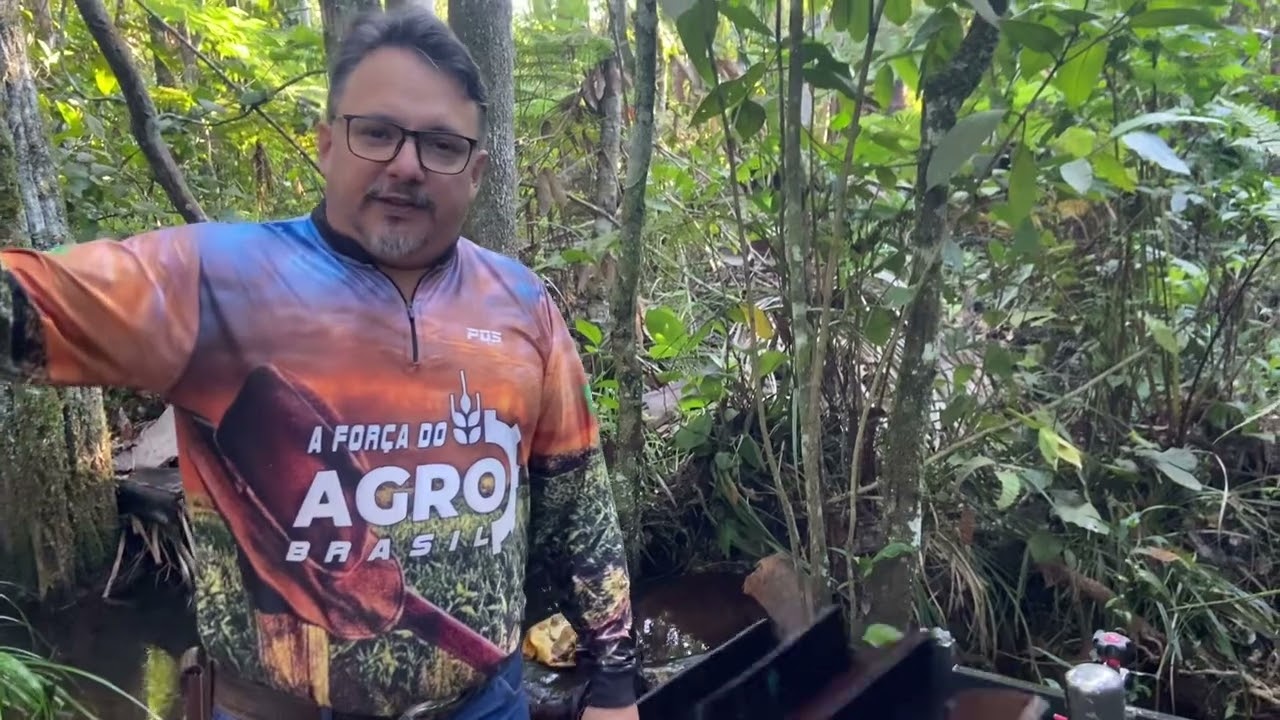 Roda d’água com bomba de alta pressão