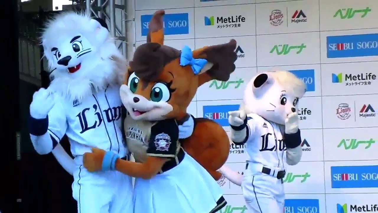 ポリーちゃん 腕相撲で負けたBBを捨てて、レオに抱きつく