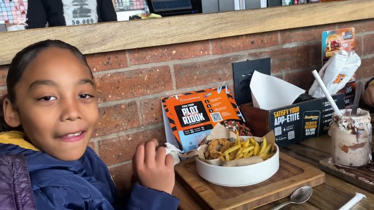 “Food, Fun & Games: A Day Out at the Arcade!” RocoMamas N1 City🎮🍔🍟