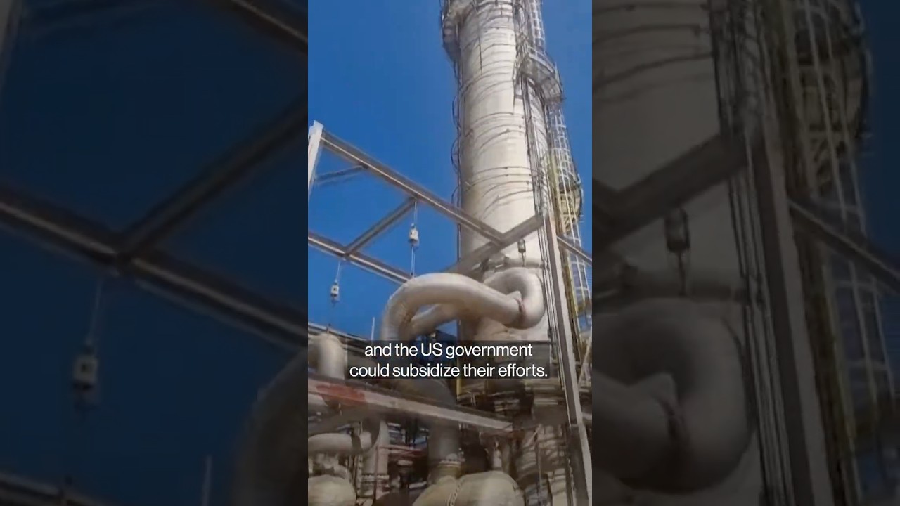 Trump Says US Oil Companies Should Help Rebuild Venezuela