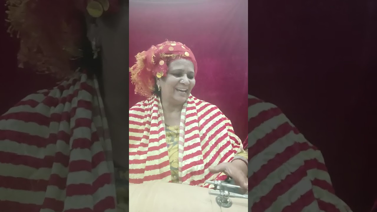 होली में बोले बोल समझाए ले अपने लाला को भजन। श्रीकृष्ण और राधारानी भजन। राधे राधे माधव कृष्णा। मधु।