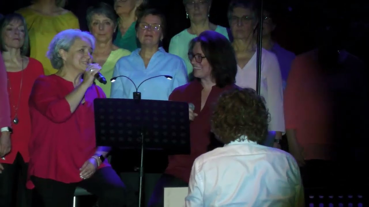 No Frontiers – Live gesungen von Uschi Köhler und Barbara Münz (SoundHouse)