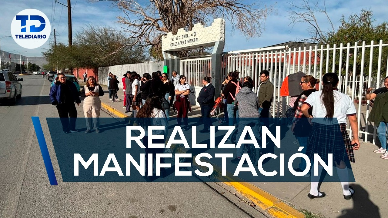 Suspenden clases por bardas en riesgo; madres exigen clases