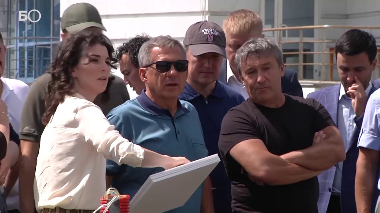 Минниханов осмотрел набережную левого берега Казанки и реконструируемый НКЦ «Казань»