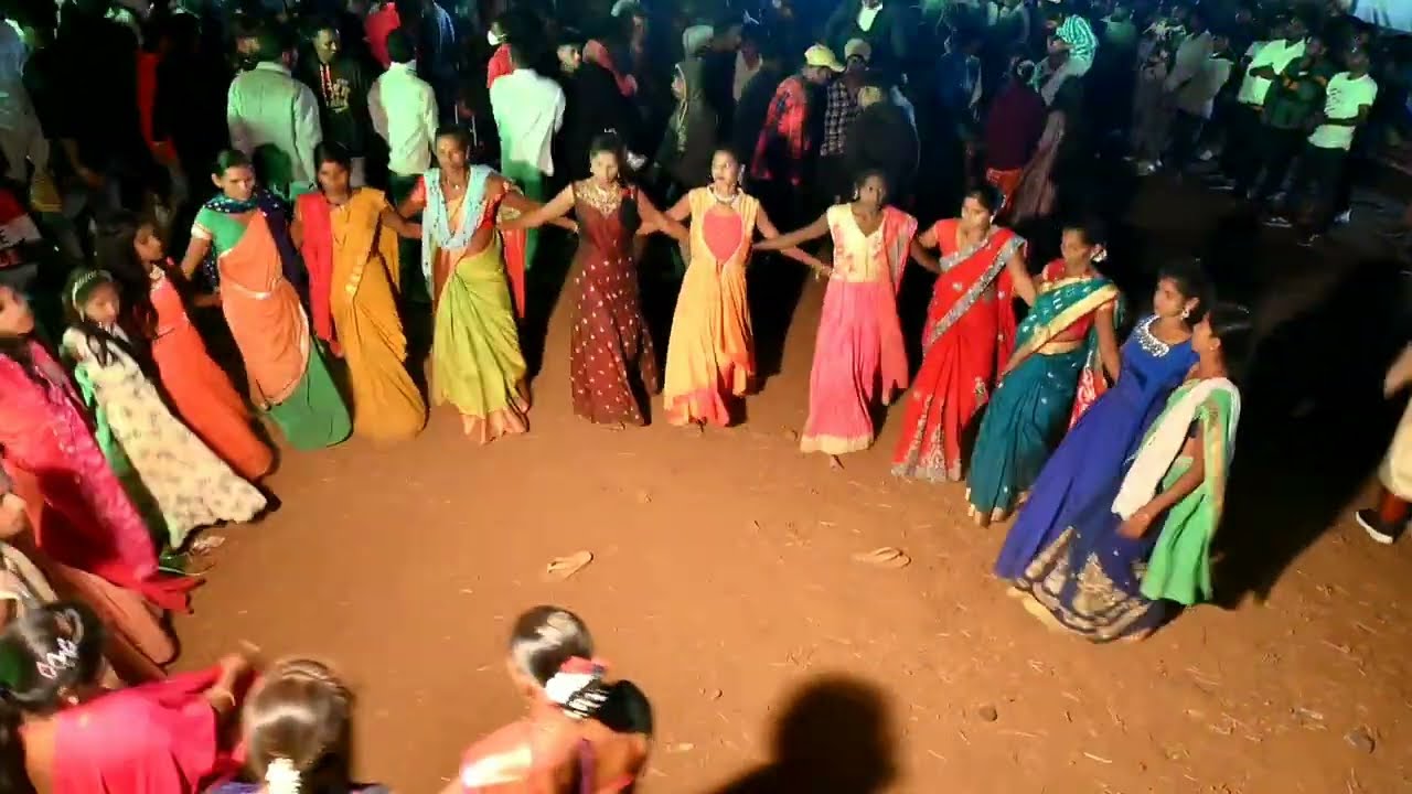 Dance with tarpa girls | Tarpa var le nach Adivasi Legend