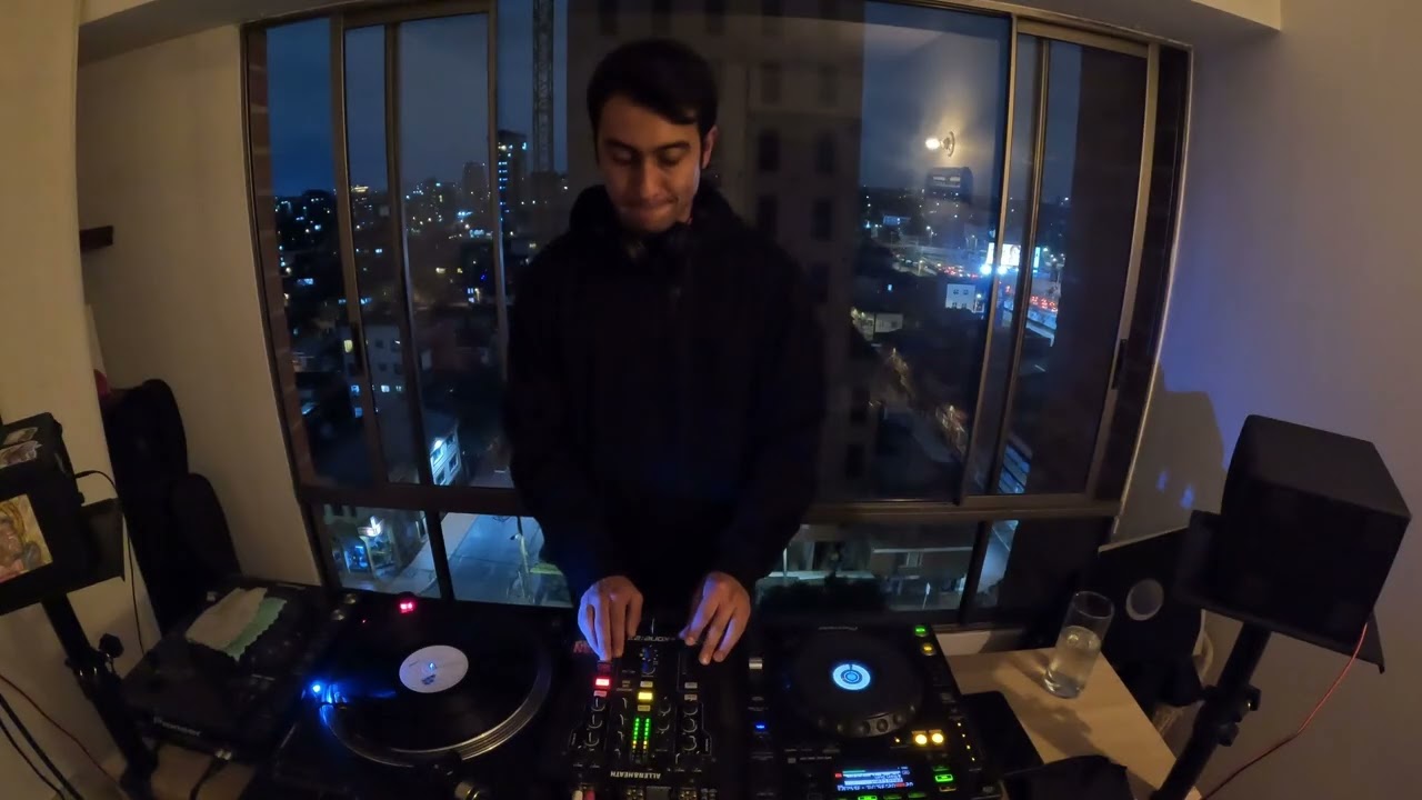 Sesiones Minerva # 10 - Unspoken - House