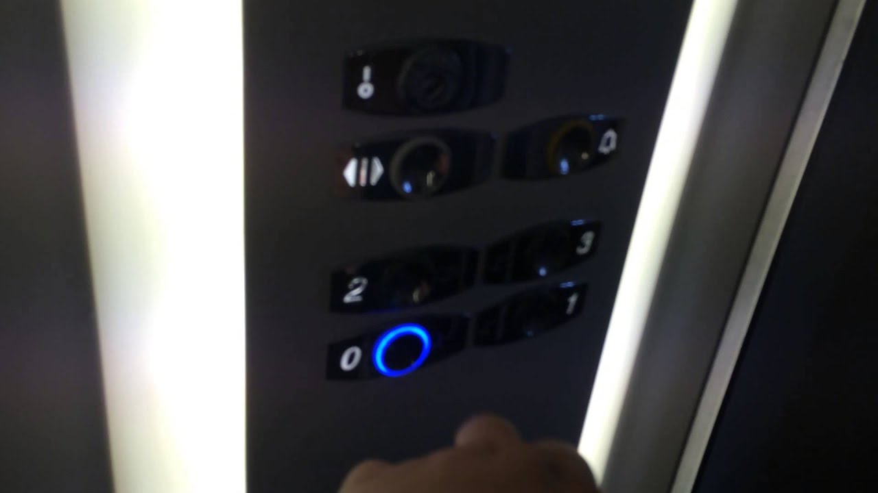 Otis 2000 H Elevator At The Burrendale Hotel Newcastle