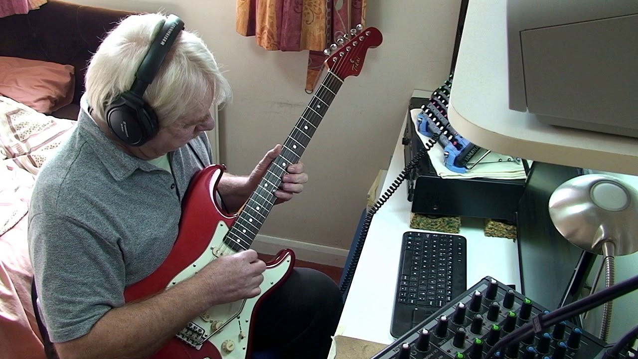 THE GOLDEN SEA  ( played on guitar by mick )