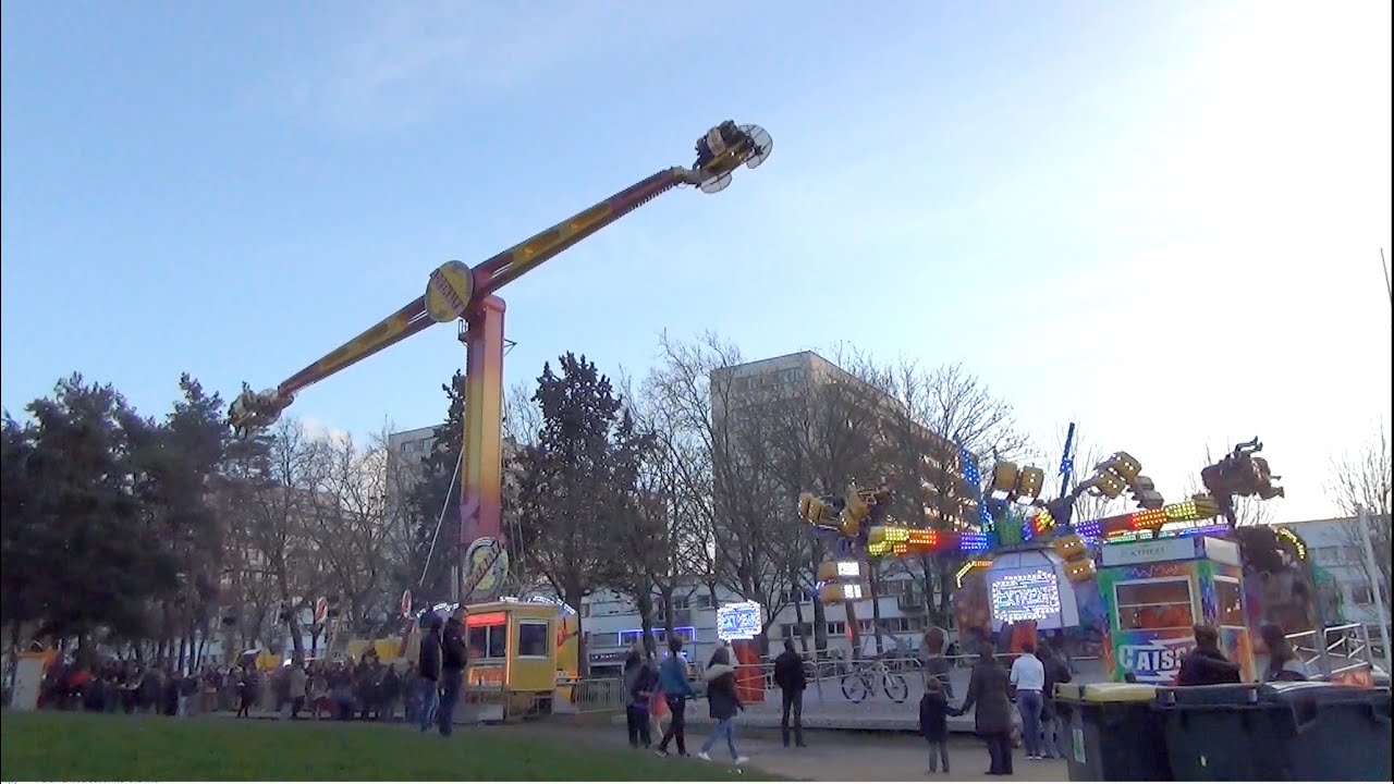 Fête foraine ; Fun Fair ; Lorient ; Manège ; Booster ; Adrenalyn ; Extreme ; Bretagne Sud ; France