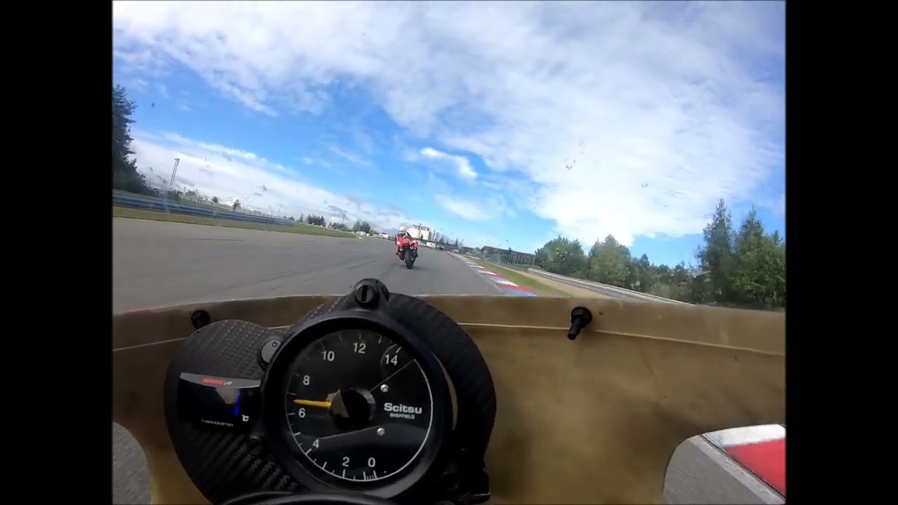 Brno 2022 Gold race Pete Howarth TZ350