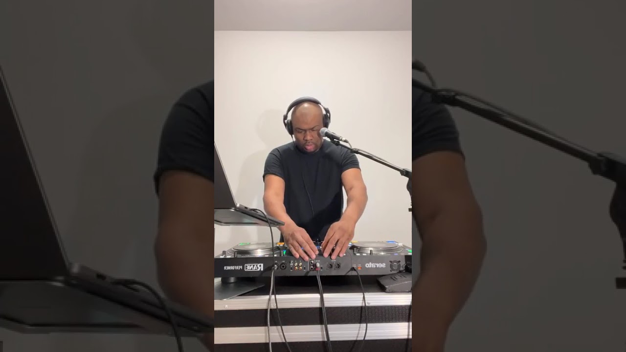 Early Morning Blues Mixx With Dj Tez 1/24/26