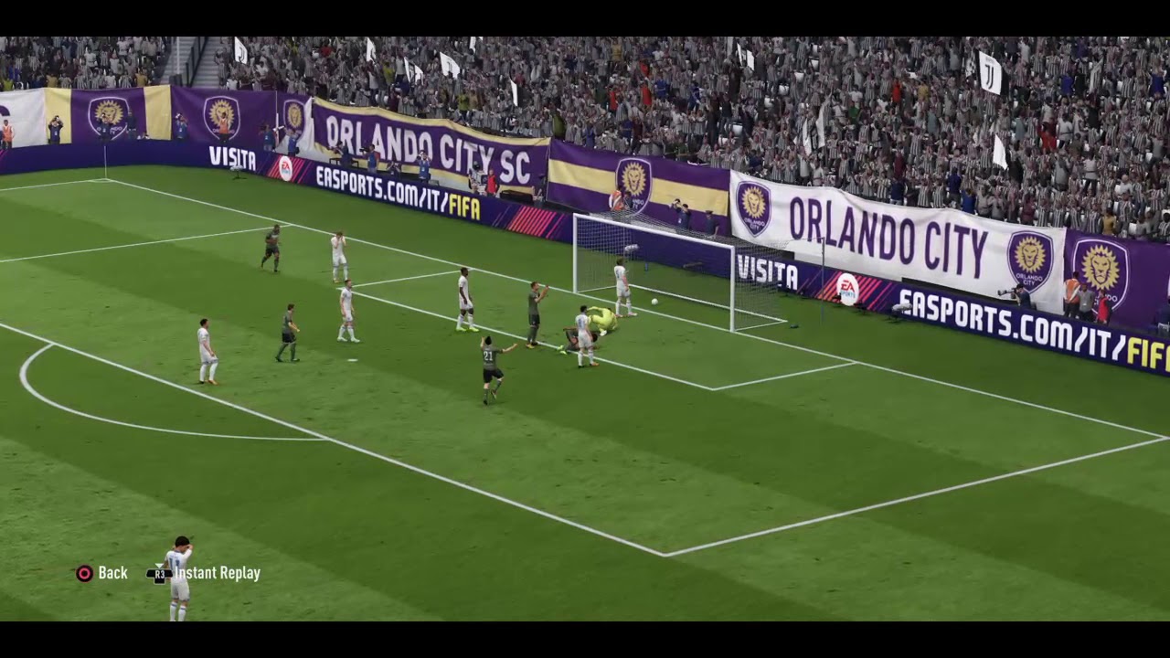 FIFA 18 | Cuadrado Scorpion Kick