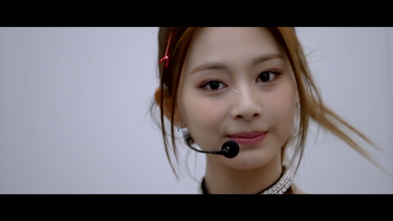 Documentary of “TWICE 5TH WORLD TOUR 'READY TO BE' in JAPAN”