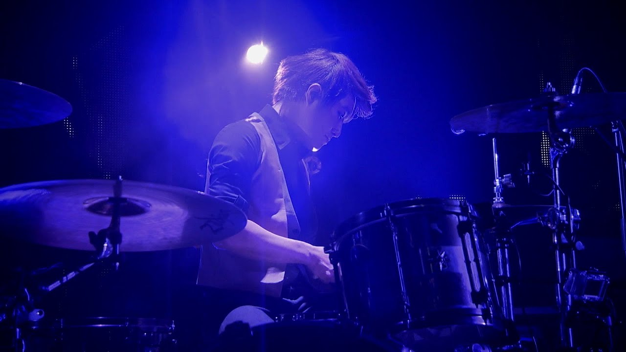 NELL '기억을 걷는 시간/Time Walking On Memory' (Official Live Ver.)
