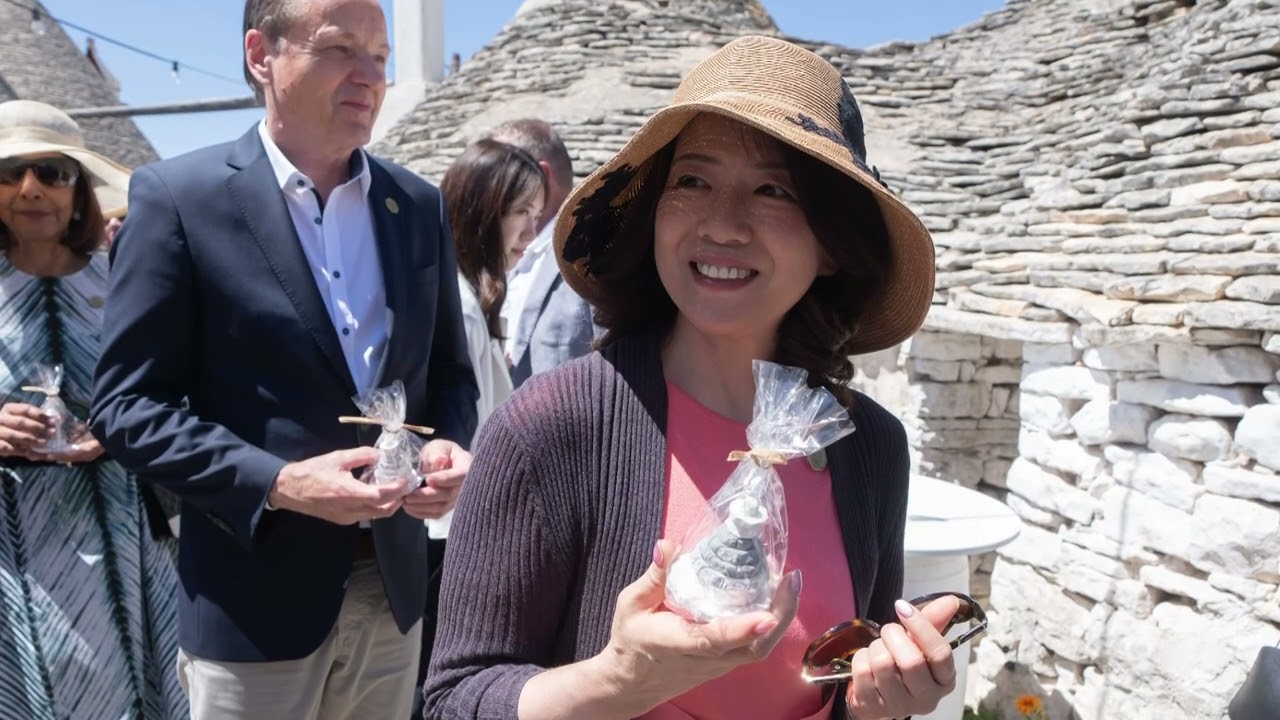 G7, il tour delle first lady in Puglia