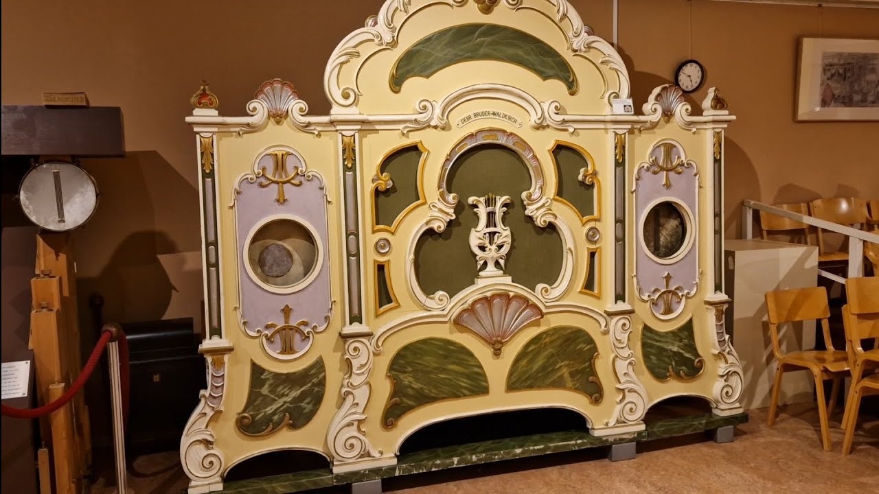 Bezoek aan het kijk en luistermuseum in Bennekom 28 sept 2023