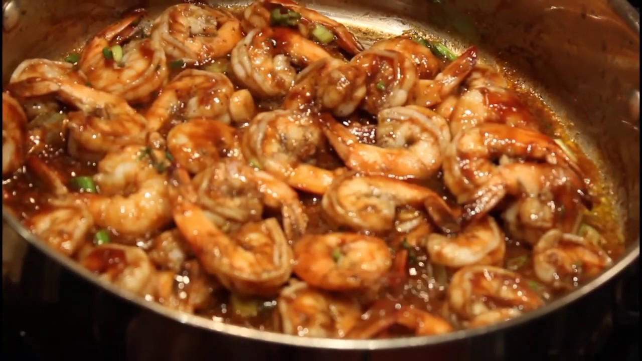 Spicy & Tasty Caribbean BBQ Jerk Shrimp Recipe!