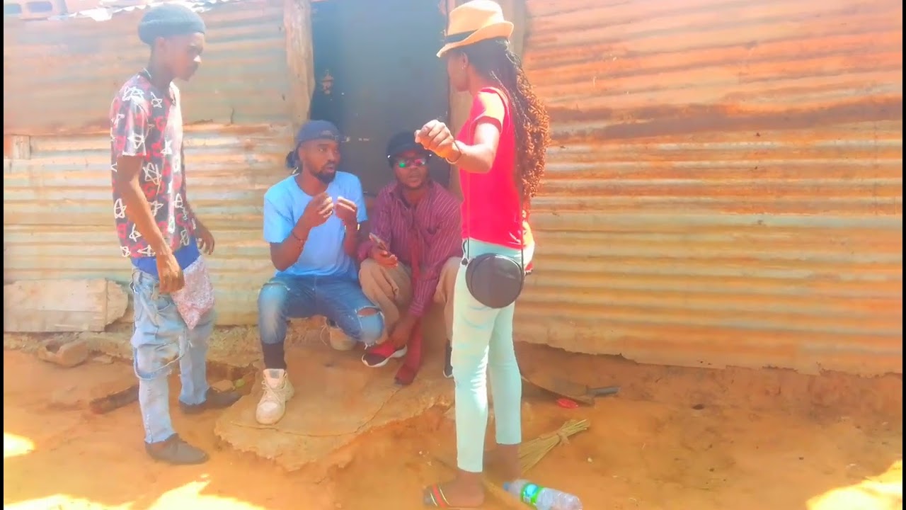 Liarão engraçado 😂Tudo pela cultura Huílana vídeos em Nyaneka humbi 👇 subscrevam
