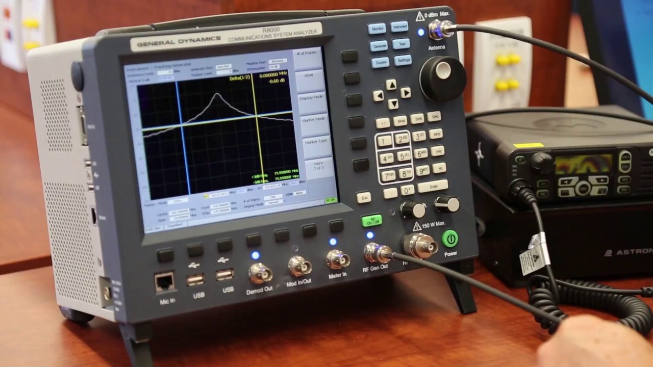 R8000 partie8 instrument: tracking generator