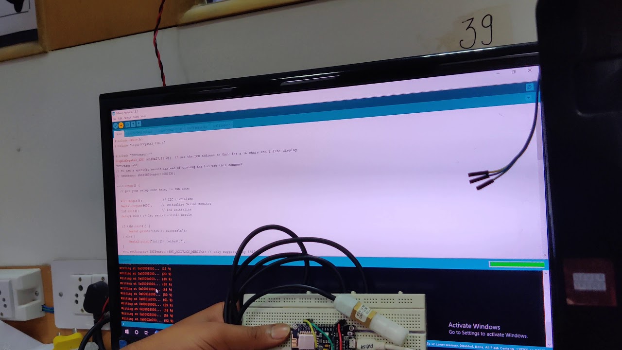 SHT30 Temp.& Humidity sensor with Node MCU.mp4