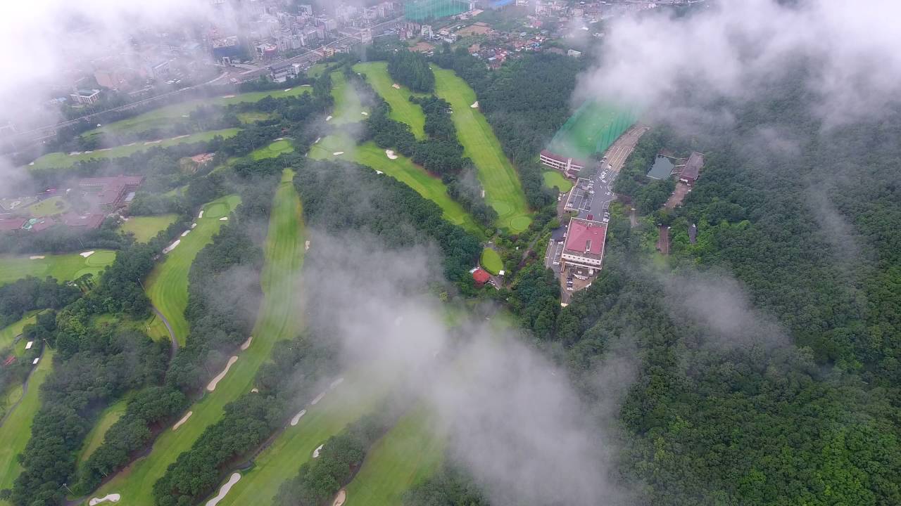 Phantom 4 - Above the Clouds
