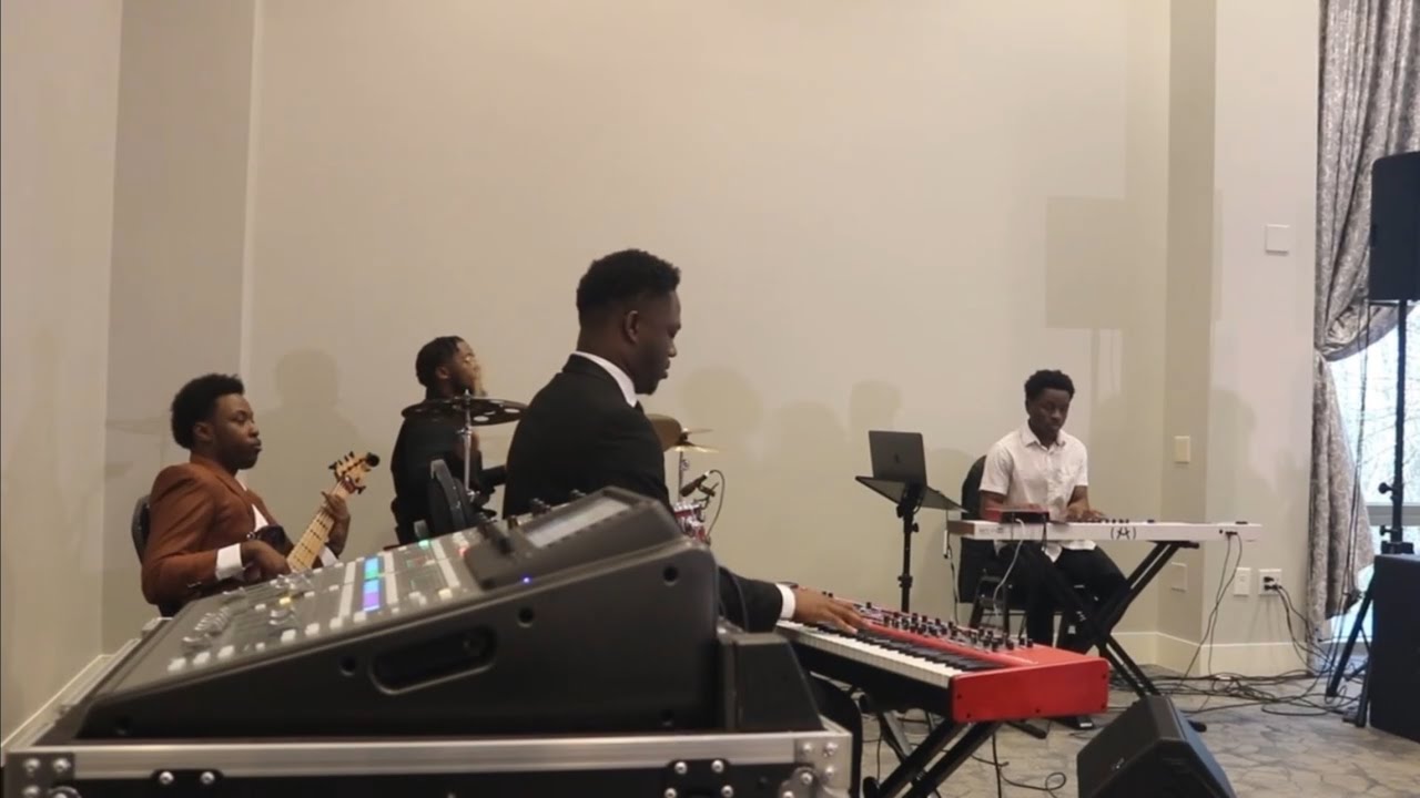 Band Cam: Afolake’s Wedding ft. Niiella