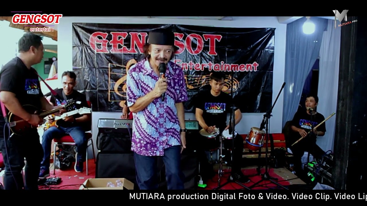 CACA HANDIKA * Aku Suka Soneta * Live music dangdut panggung