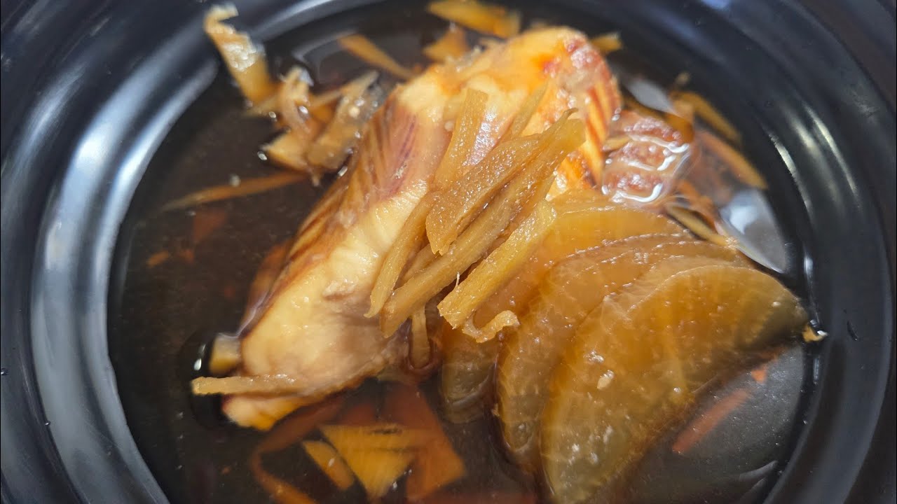 【#飯テロ #男飯】ムキサメの煮付け