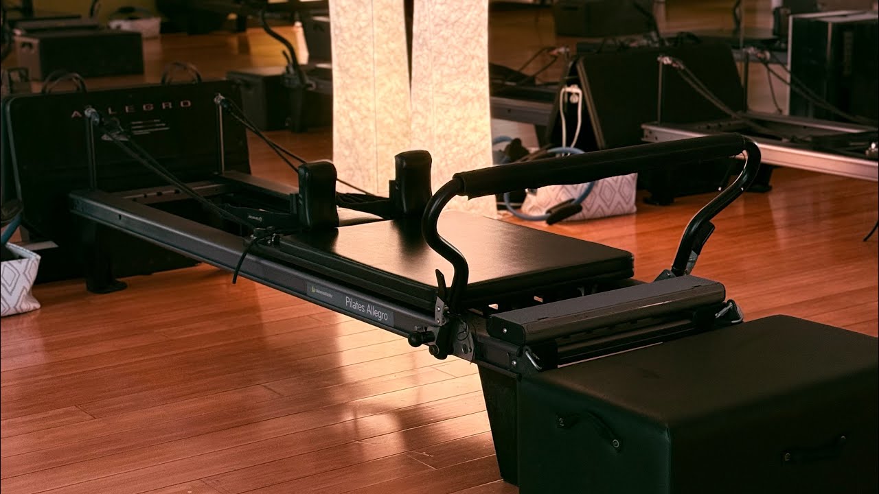 20 Minute Relaxing Pilates Flow 