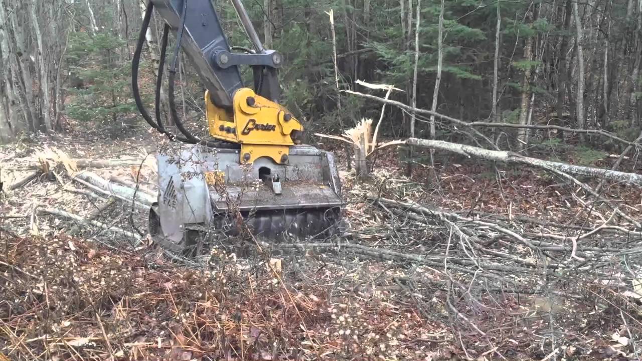FAE Mulcher UMM/EX-150 on a John Deere 150G