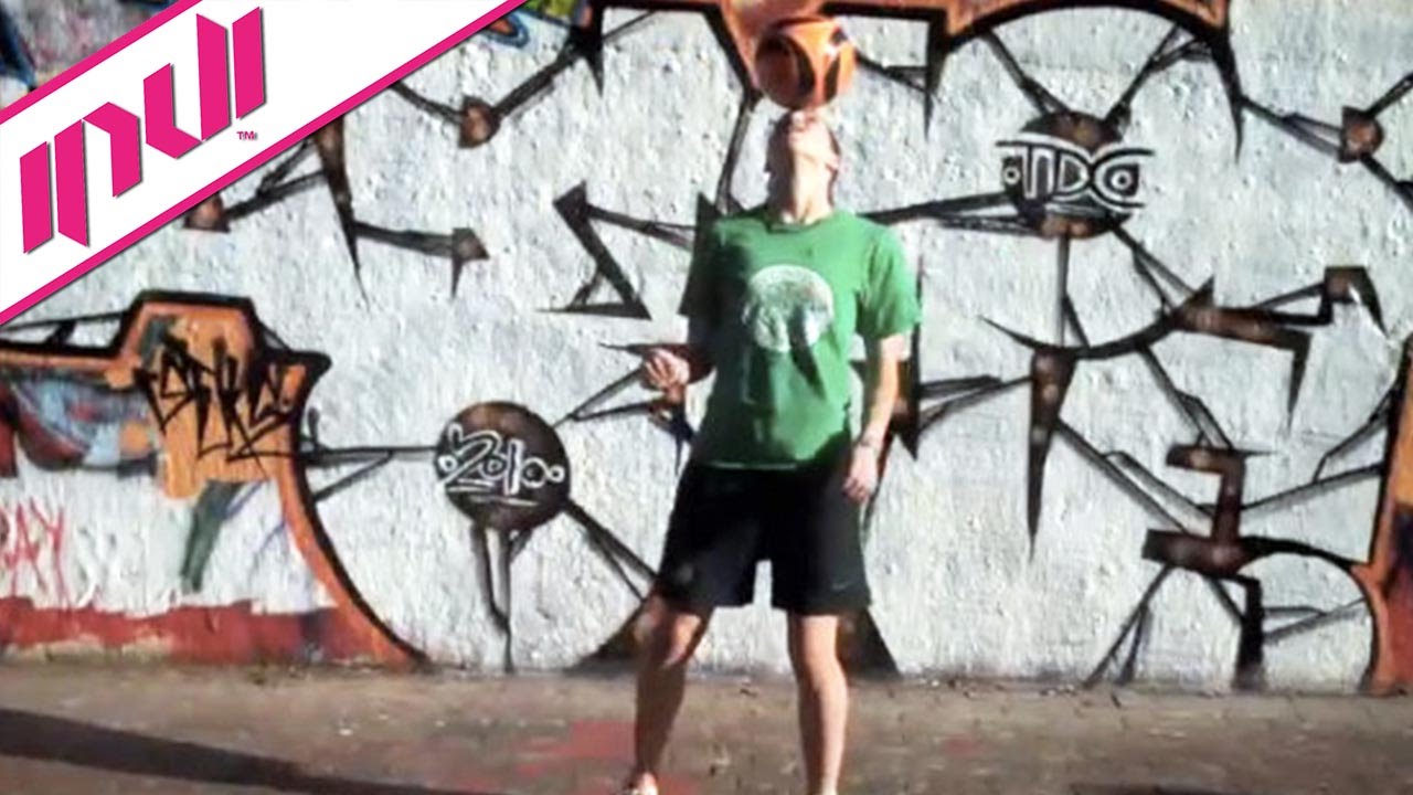 Indi Cowie Soccer Freestyler : Street Sole Stall Slam