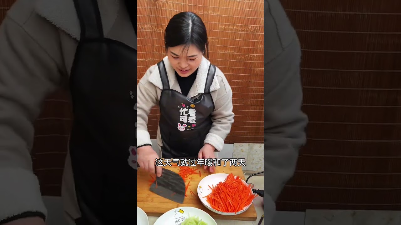正月二十五填仓传统节日，我们这都是吃面条，吃啥都是吃，今天做点炸酱面，好吃又省事！#我的乡村生活 #正宗手擀面