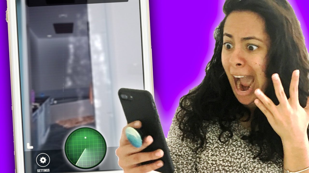 Seeing a Ghost in my room! (Ghost Detecting iPhone App)