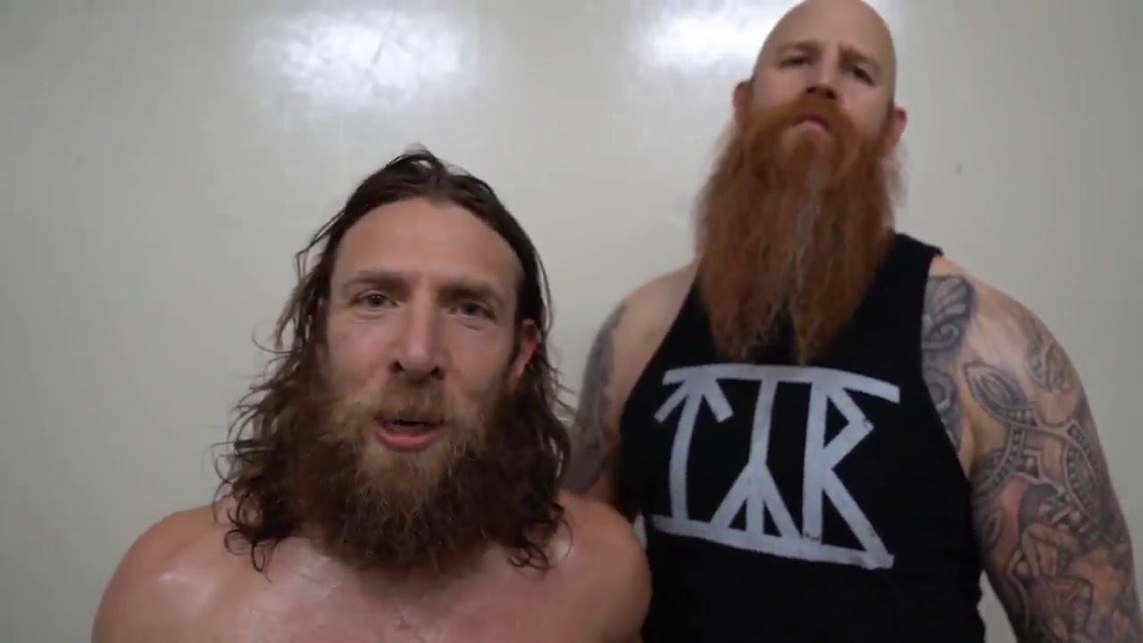 Daniel Bryan and Erick Rowan end the sdlive  Latin American Tour Demanding an apology from Roman Re