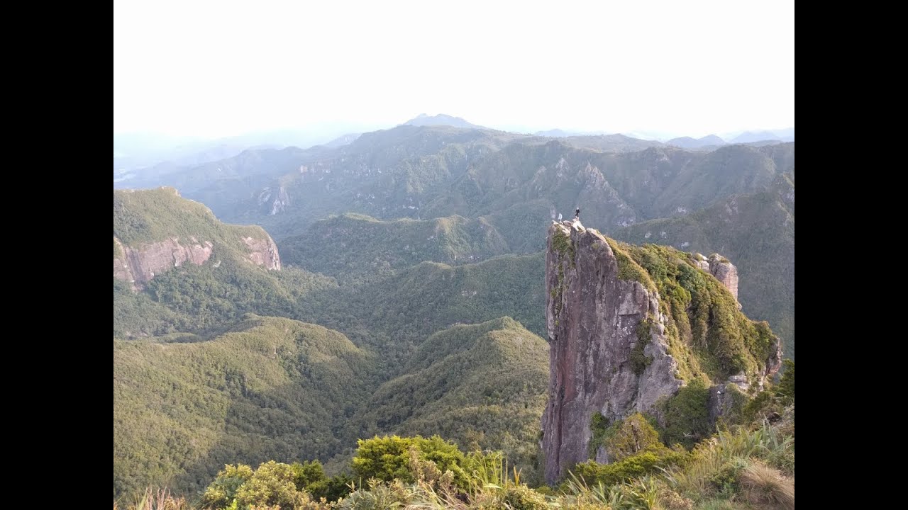 2 days trek - Pinnacles Track - NZ