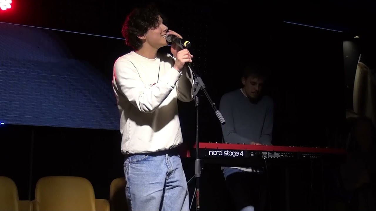 Owen Bryce in de Weverij