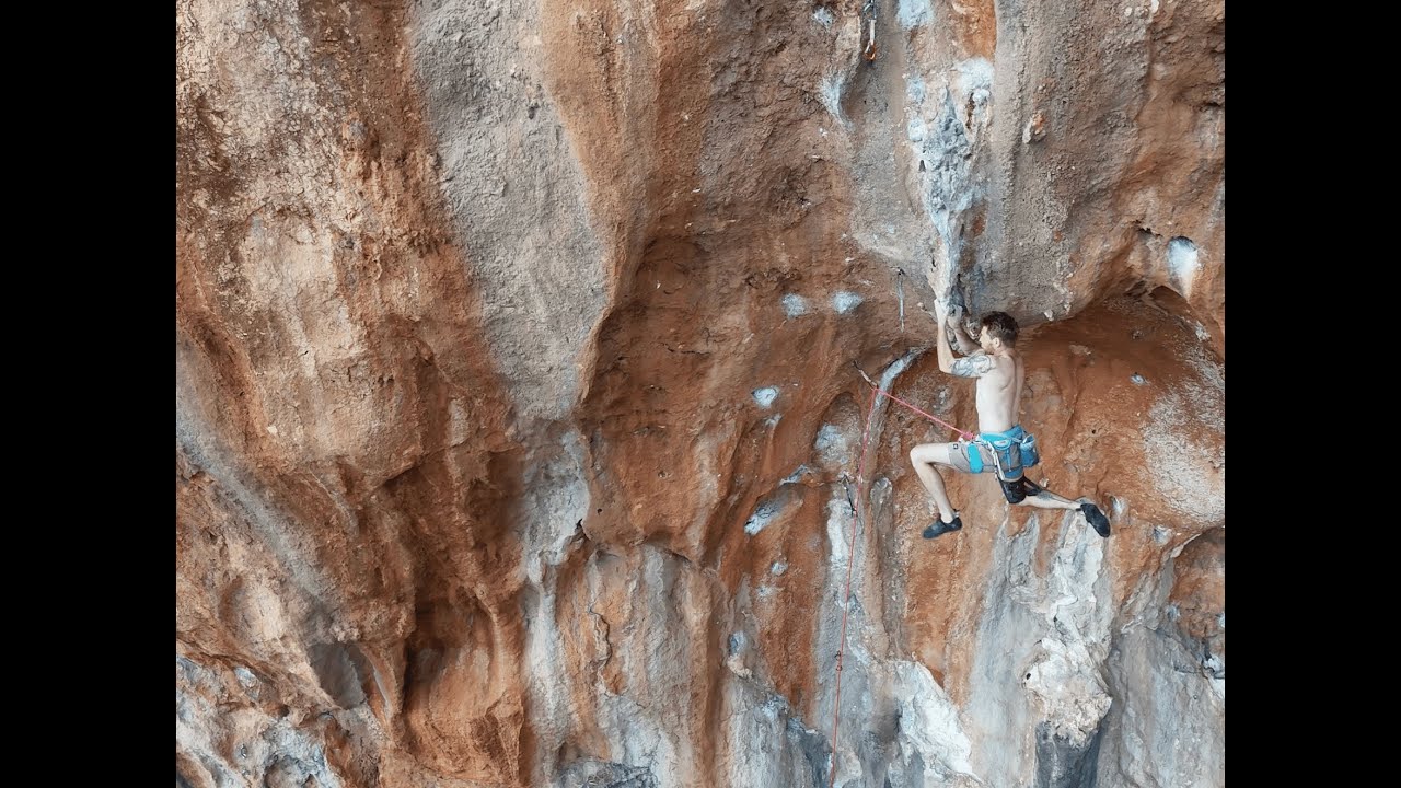 Climbing in Geyikbayiri. Turkish Airways 8a+