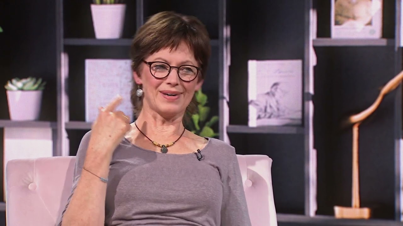 CHRISTINA OTT und VALERIE LILL: Was lange gärt, wird endlich MUT | „auserlesen“ mit Tabitha Bühne