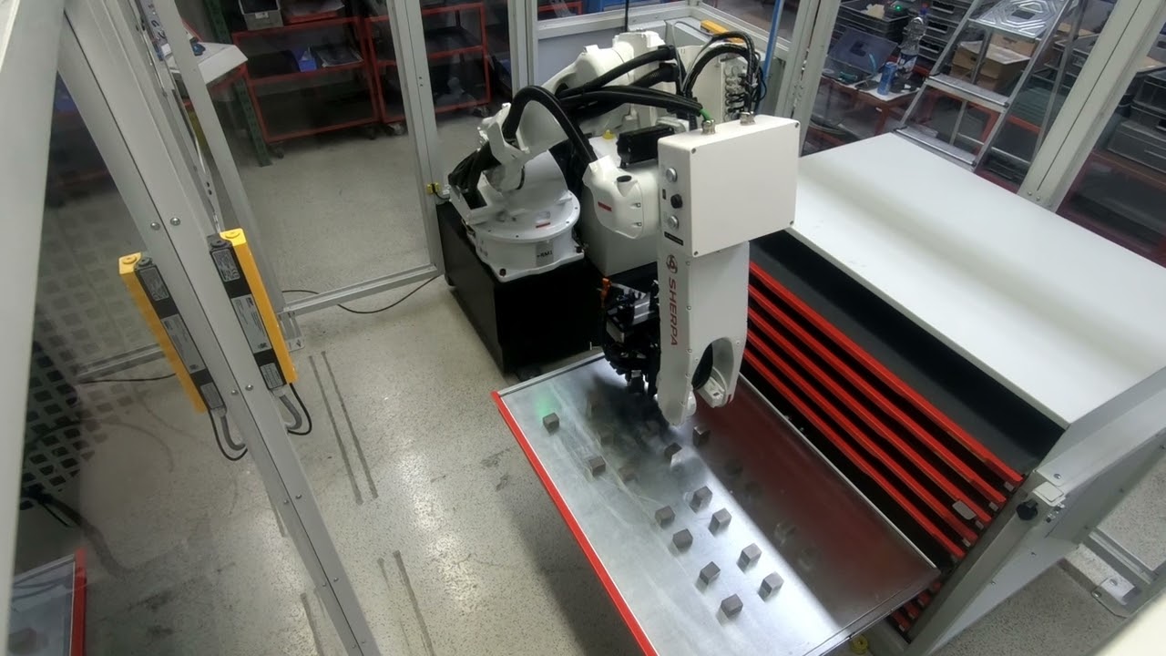 Automation einer HERMLE C 20 U CNC-Maschine