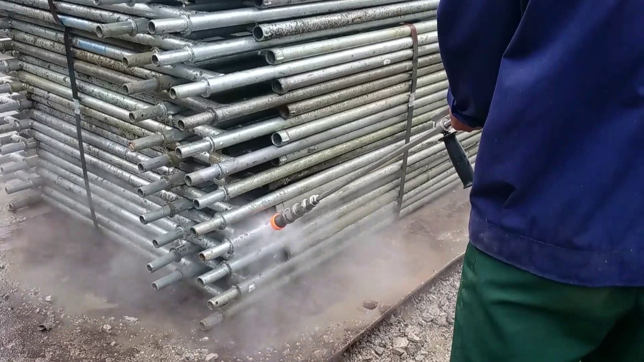 Máy phun nước áp lực cao | 1100 bar tẩy rửa giàn giáo cốp phao rất hiệu quả | biendongprotech.com