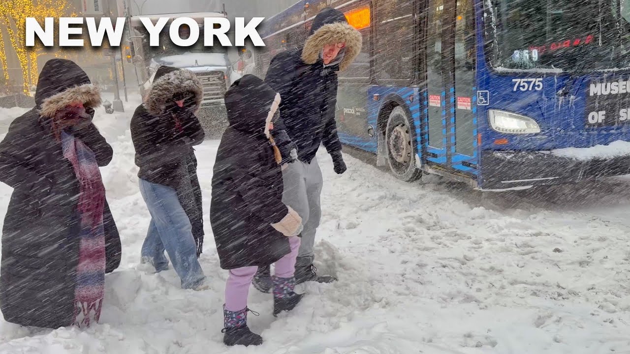 I’m New York City LIVE Biggest NYC BLIZZARD 2026 Manhattan NYC Snowstorm (February 23, 2026)