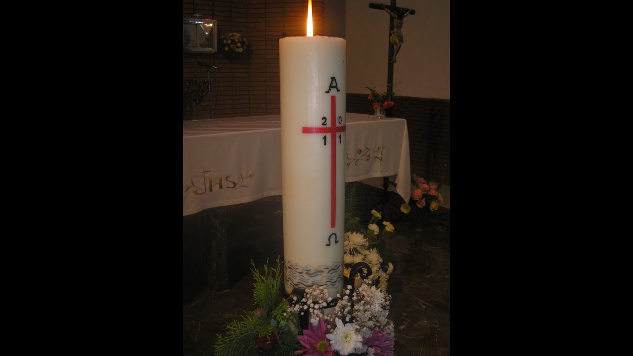 Dos hermosas oraciones para encender tu cirio pascual