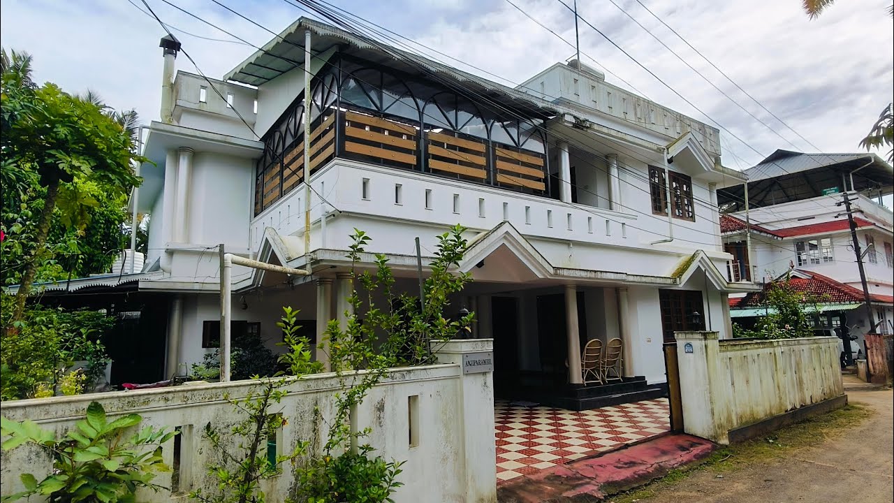 Semi Furnished House for sale.   പറവൂർ NH66 near. എറണാകുളം. 6.5 സെന്റ്. 2500 sqft. #videos 
