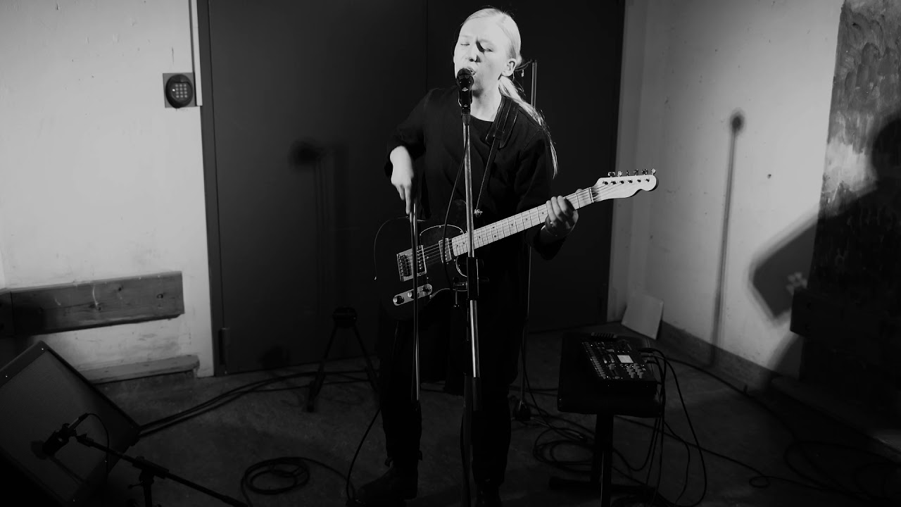 F&aring;gelle live from Lillhagen mental hospital - D&ouml;da flickan r&auml;dda r&ouml;sten